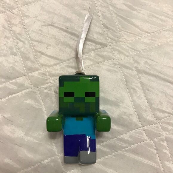 2019 Hallmark Minecraft Zombie Christmas Ornanment - Picture 2 of 5